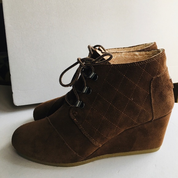 Toms Wedge boot Women’s Size 9 Brown Lined - Picture 5 of 12